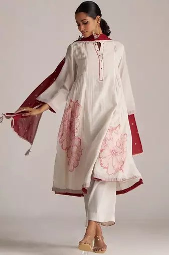 Ivory and maroon pure chanderi kurta set