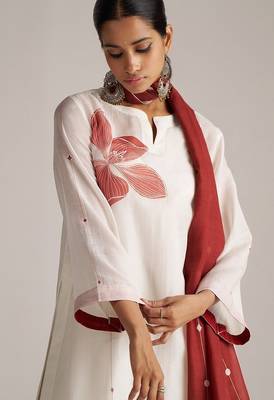 Ivory and maroon pure chanderi kurta set 4