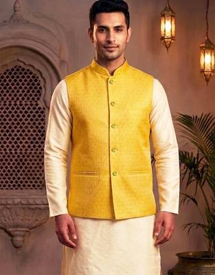 Men   s elegant yellow jacquard nehru jacket 1