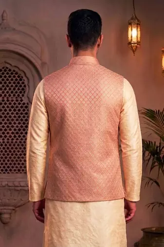 Men   s elegant salmon pink jacquard nehru jacket