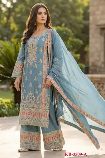 Blue chinon suit with embroidered sequin 