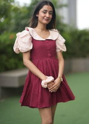 Maroon vintage pure cotton mini dress with ruffeled peach coloured sleeves 4