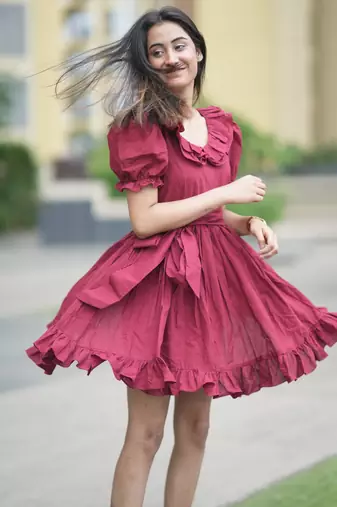 Dark maroon vintage pure cotton mini summer dress with ruffeled sleeves