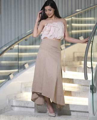 Soft pink ruffled top with pleated linen long skirt 5