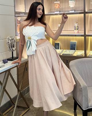 3d floral design white tube top with long linen beige skirt western wear 2