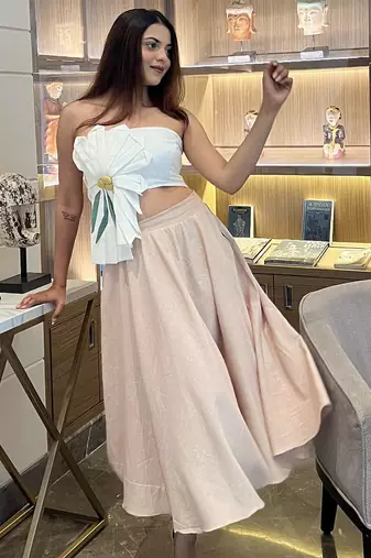 3d floral design white tube top with long linen beige skirt western wear