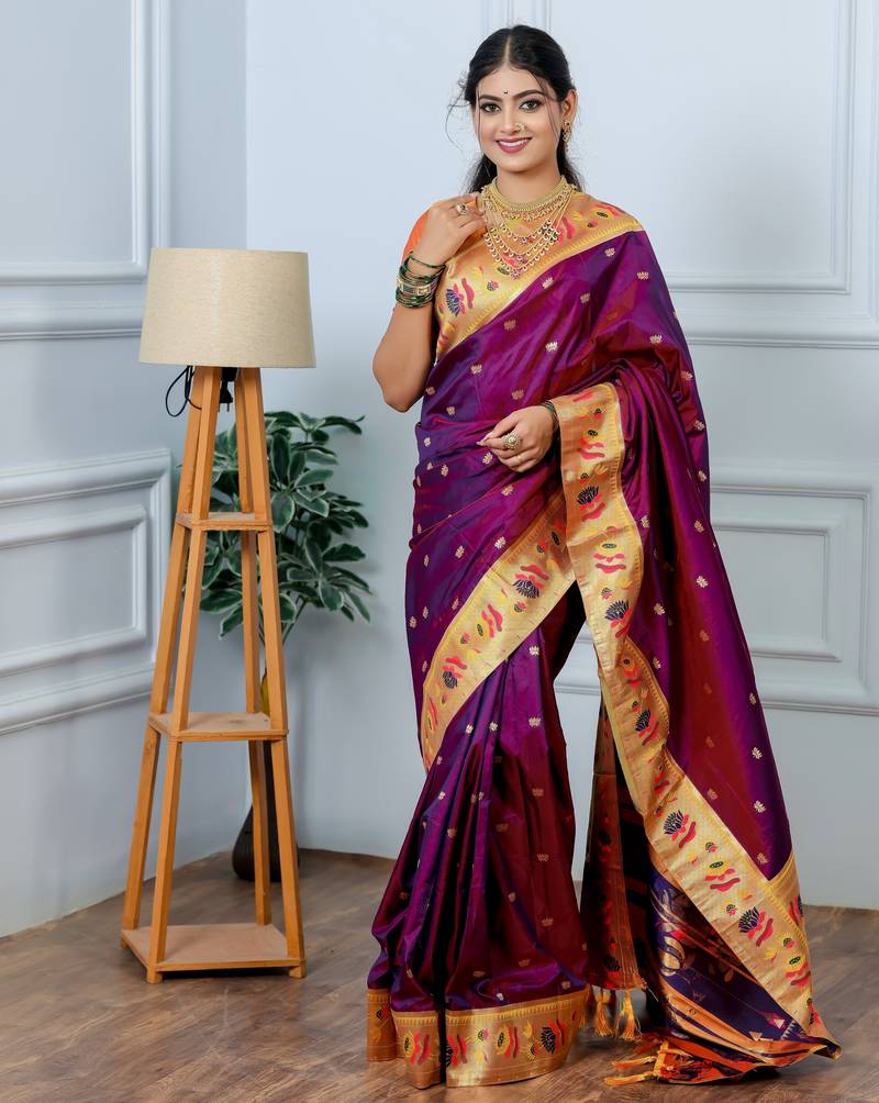 magenta floral, zari woven slik blend saree with blouse