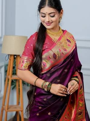 purple floral, zari woven slik blend saree with blouse 4