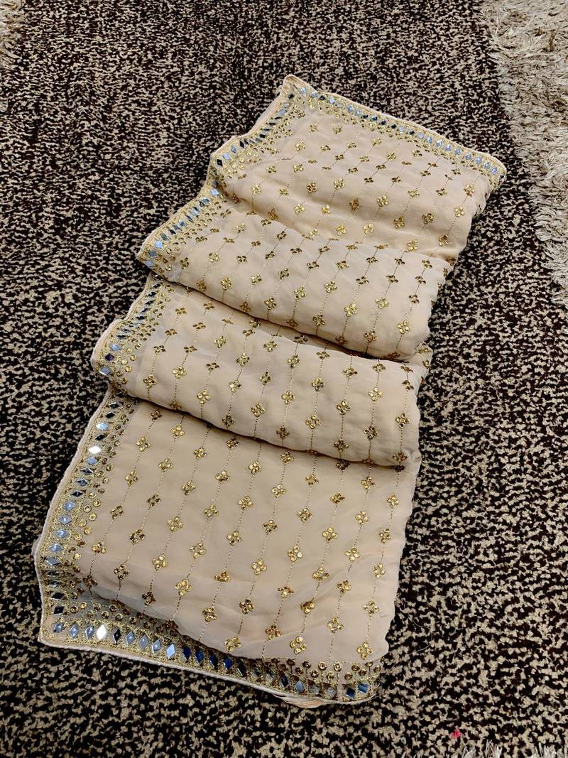 Off White Color Embroidered And Diamond And mirror Work Georgette Saree