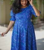 Women blue chiffon printed dress