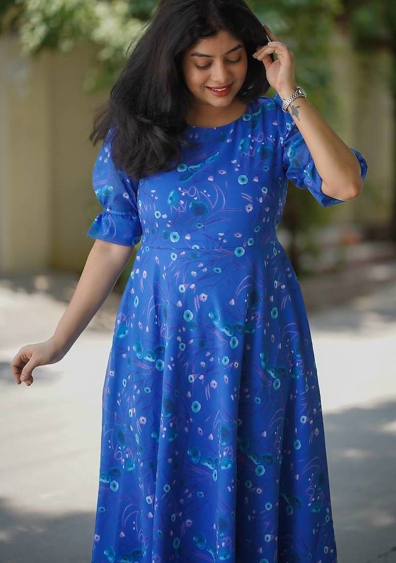 Women blue chiffon printed dress