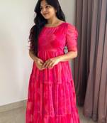 Women pink chiffon printed dress