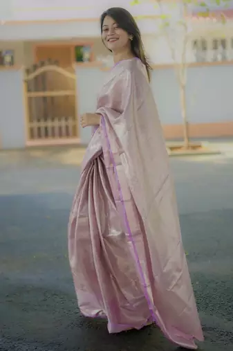 Lavender floral & paisley kanchipuram silk saree with blouse