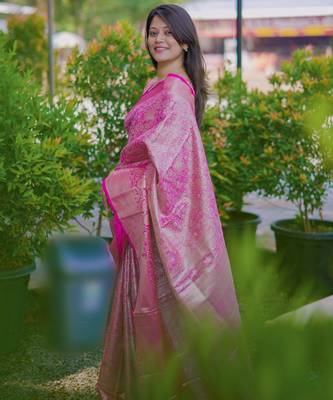 Pink floral & paisley kanchipuram silk saree with blouse 2