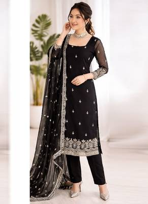 Black georgette thread with sequin salwar suit 3