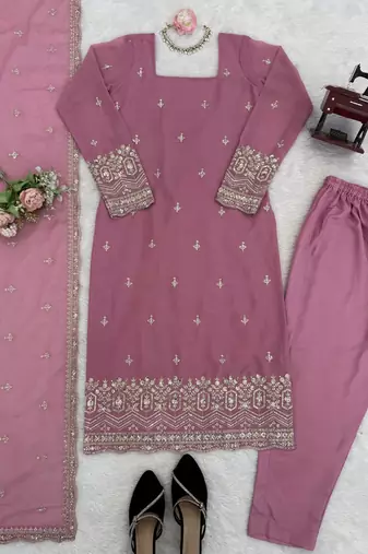 Pink georgette thread with sequin salwar suit