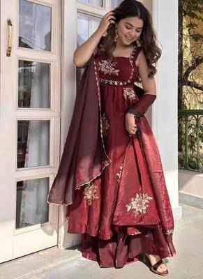 Maroon fendy silk thread sequin palazzo suit 1