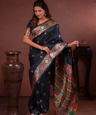 navy blue floral, zari woven faux kanjivaram saree with blouse 4