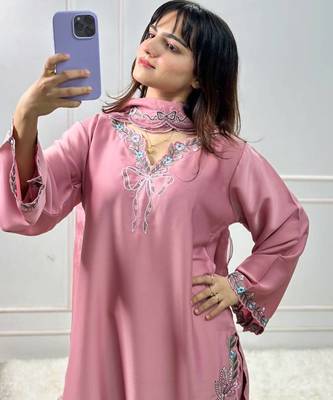 Light pink crepe silk thread sequence farshi salwar suit 2