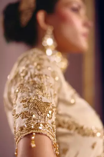 Cream viscose zari tissue silk heavy embroidery, beads with sequince work saree with blouse