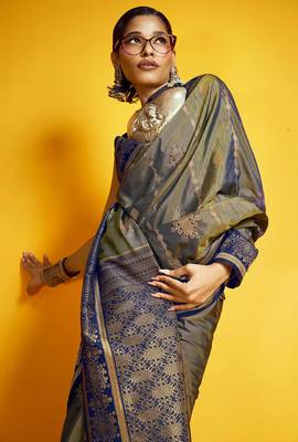 mehendi pure silk blend handloom zari weaving saree with blouse 4