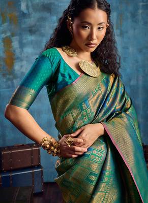 teal silk blend handloom zari weaving saree with blouse 3