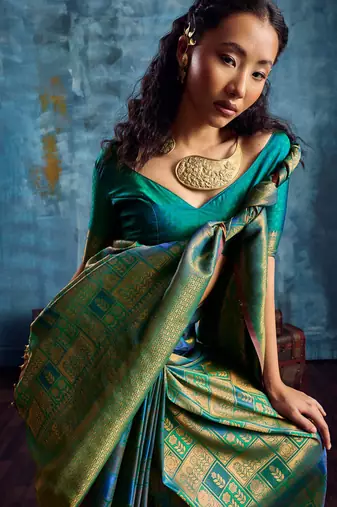 teal silk blend handloom zari weaving saree with blouse
