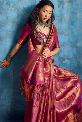 magenta silk blend handloom zari weaving saree with blouse 3