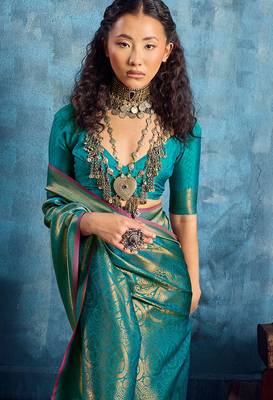 aqua blue silk blend handloom zari weaving saree with blouse 5