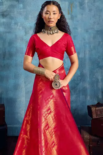 dark pink silk blend handloom zari weaving saree with blouse