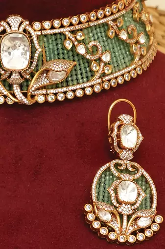 Gold plated kundan green stones choker necklace set