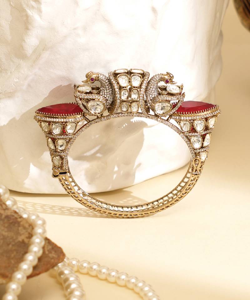 Zircon red stone royal kada