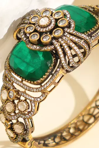 Zircon green stone royal kada