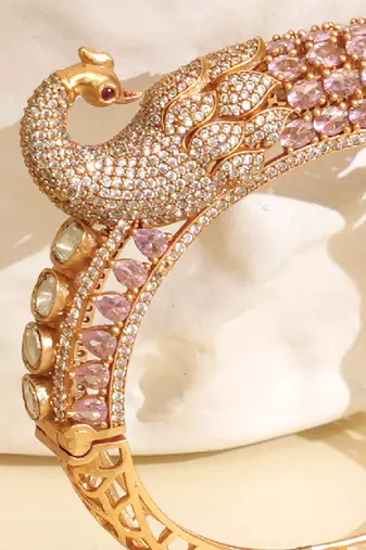 Zircon pink stone royal kada