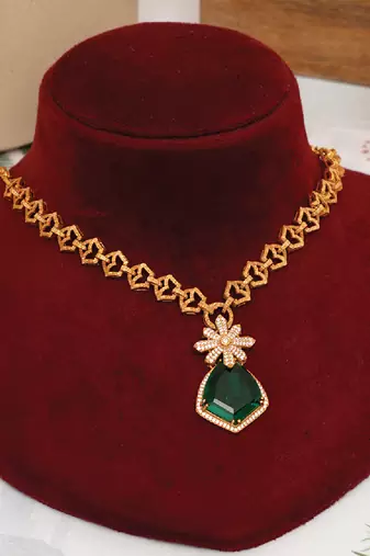 Gold plated green stones necklace set