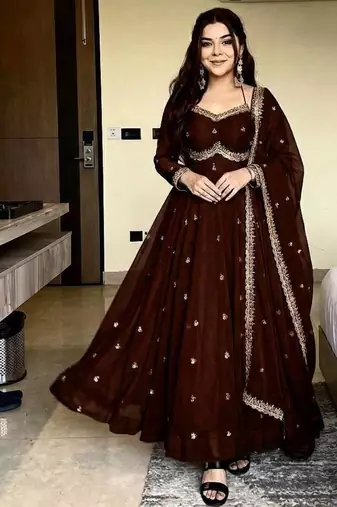 Womens new fancy fox georgette heavy quality fabric with handwork gown set