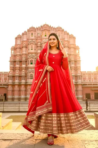 Womens new fancy silk heavy quality fabricwith handwork gown set