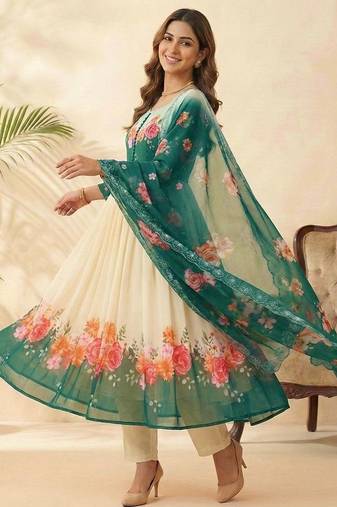 Womens new fancy fox georgette heavy quality fabric with handwork gown set