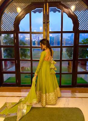 Womens fancy silk heavy quality fabric with handwork gown set 2