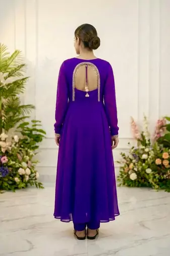Womens new fancy silk heavy quality fabric with handwork gown set