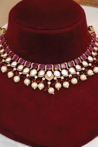 Gold plated maroon stones necklace set