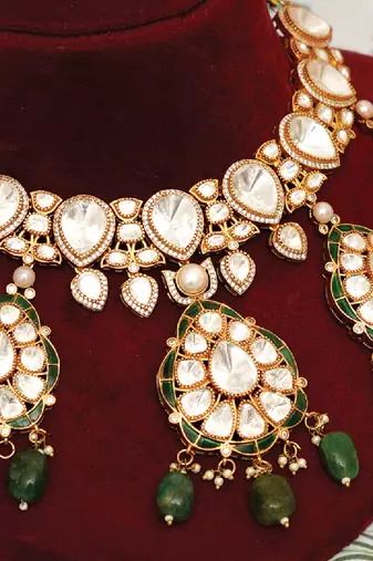 Gold plated kundan green stones choker necklace set