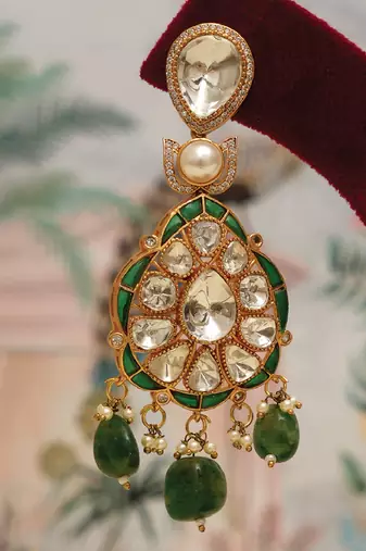 Gold plated kundan green stones choker necklace set