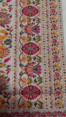 White plain silk silk-sarees saree with blouse 3