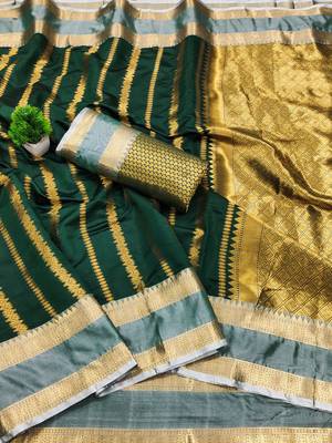 dark green soft silk banarasi zari work saree with blouse 2