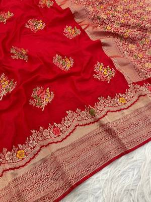 Red Color jaqurad weveing Work  Georgette Saree 2
