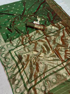 Green Color Zari Woven Work art silk saree 4