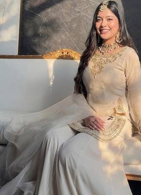 Off-white embroidery satin fully stitched sarara plazo suit set 8