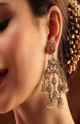 The royal gulistaan triple-tier jhumkas 1