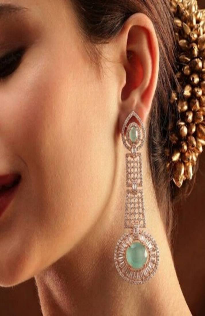 The serene majesty drop earrings